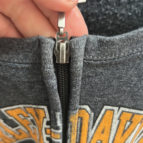 Women’s Harley Davison zip up jacket no hood Good used condition no stains/rips - Picture 6 of 9